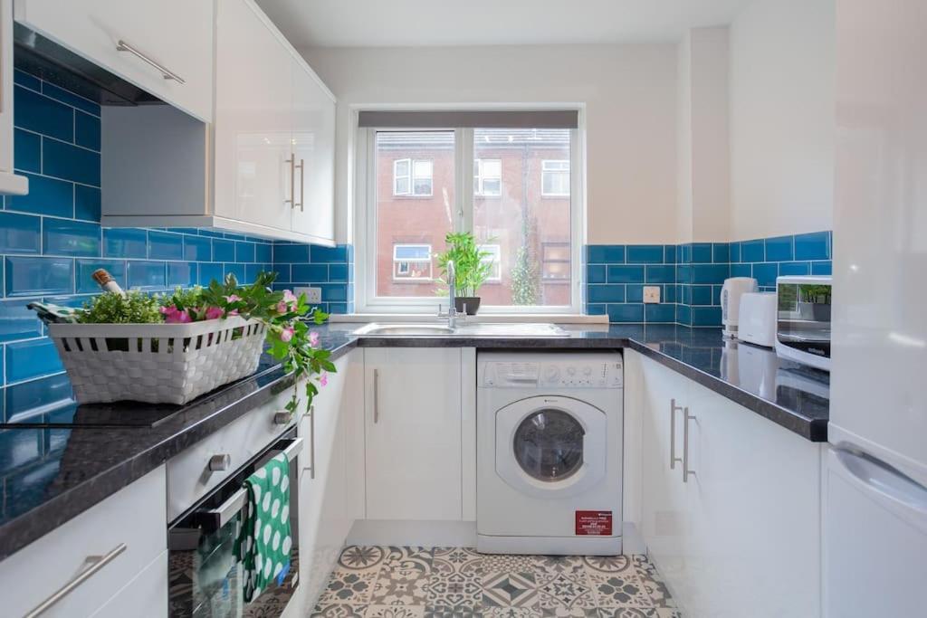Beautiful Apartment In The Heart Of Belfast!! Exterior foto